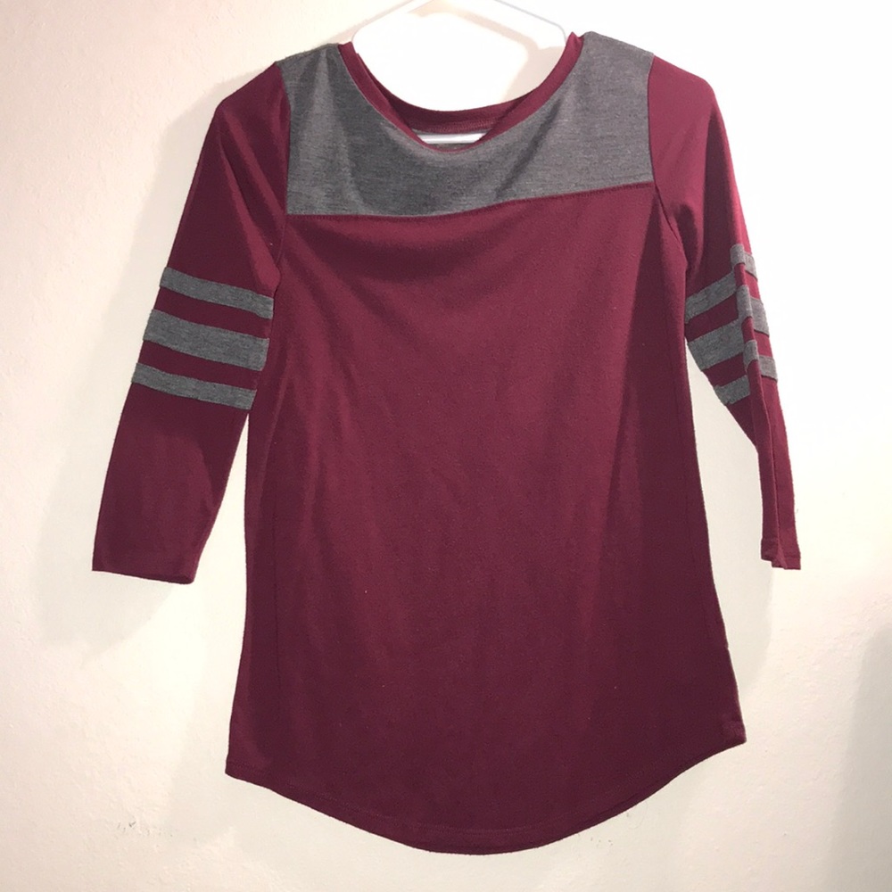 Baseball tee
